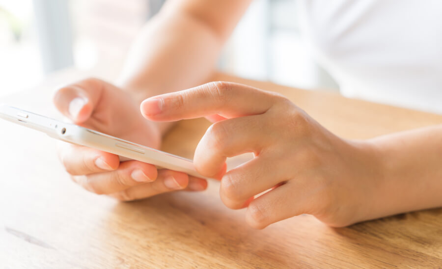 お店への連絡方法と面接