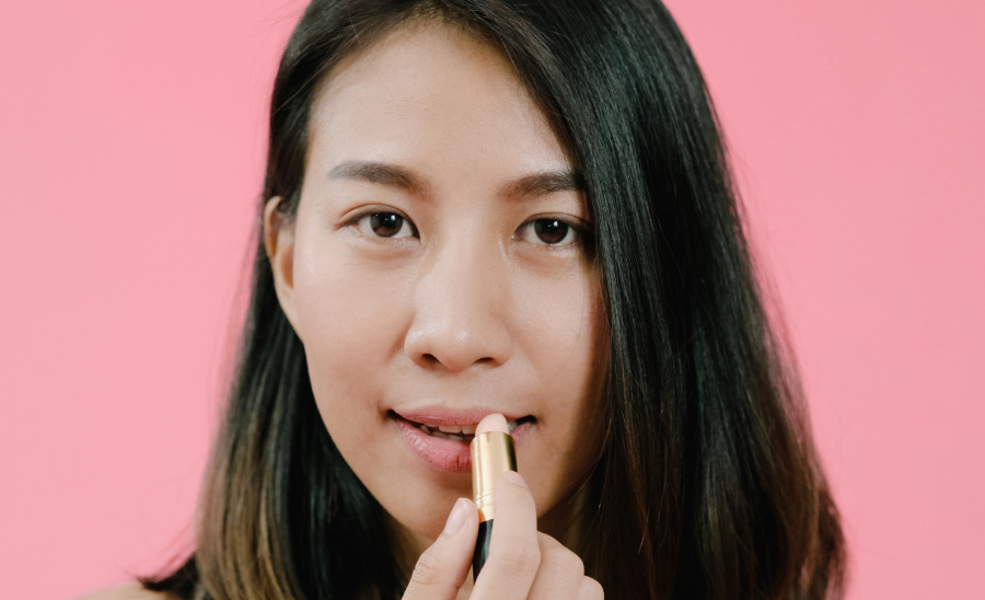 唇の縦ジワ対策