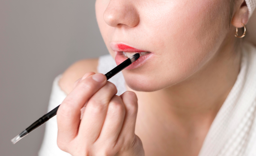 リップブラシを使った塗り方
