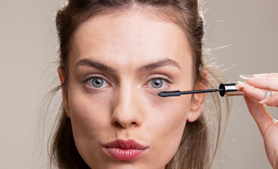 まつ毛美容液（セラム）